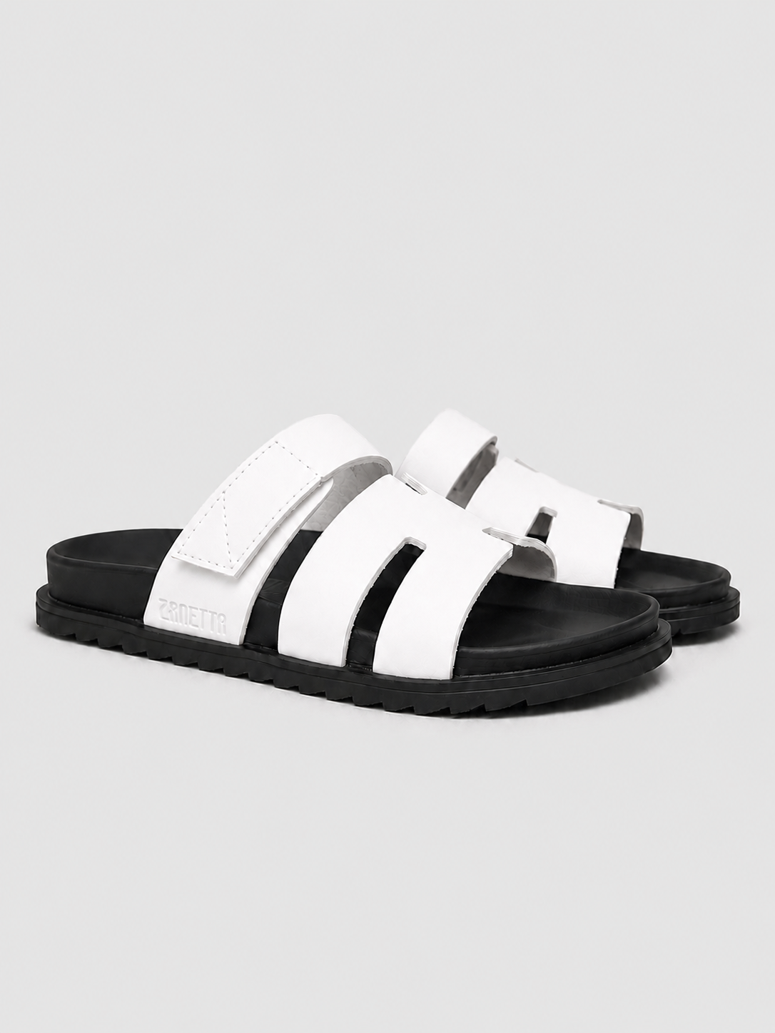 Leon Sandals