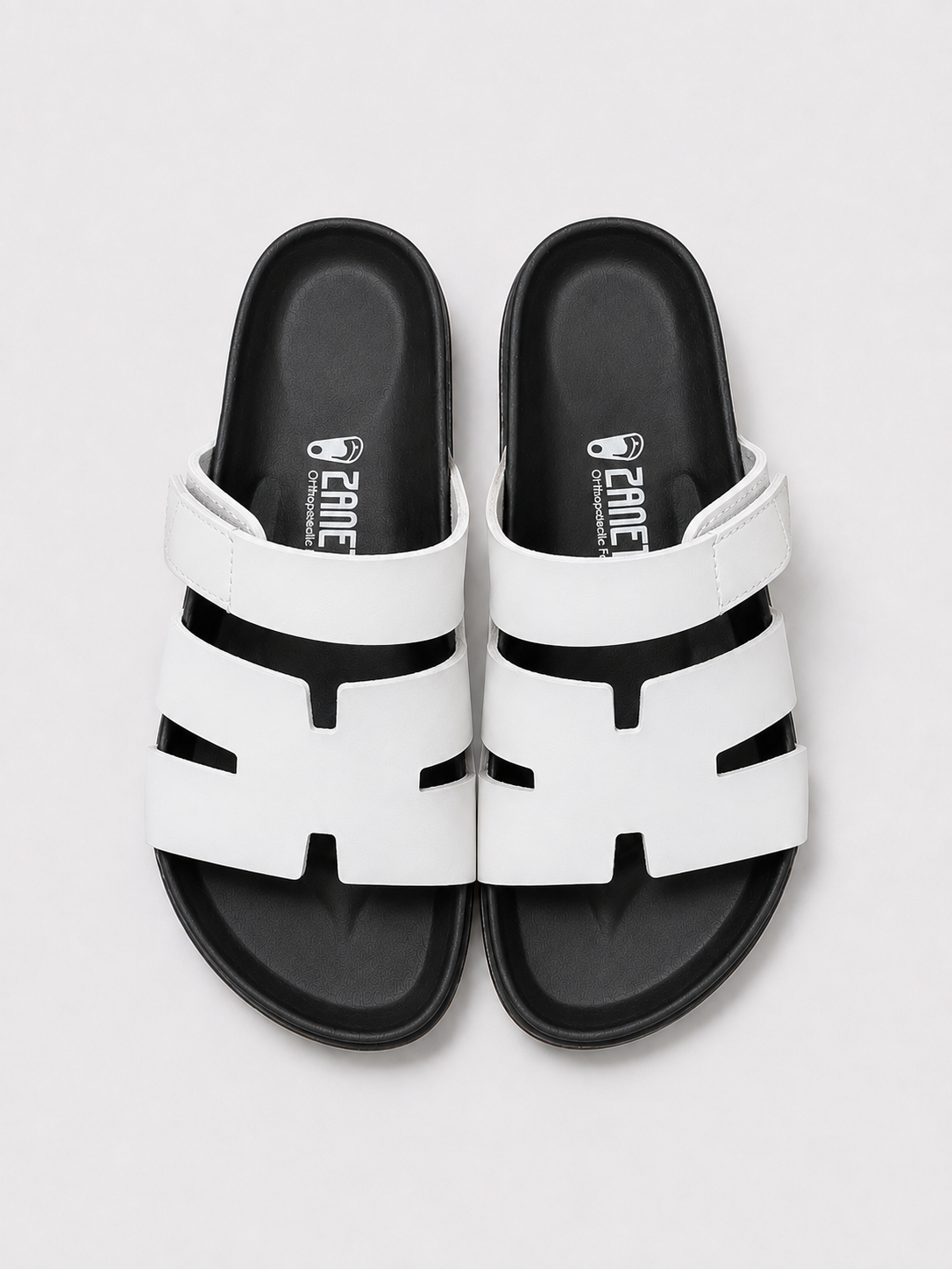 Leon Sandals